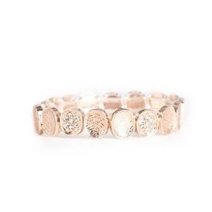 Dainty Queen Rose Gold bracelet